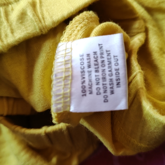 Crop Top - Picture 9 of 9